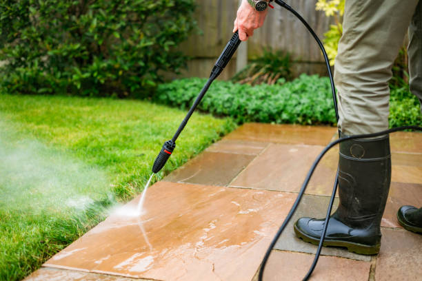 High-Quality Pressure Washing for Residential & Commercial Needs